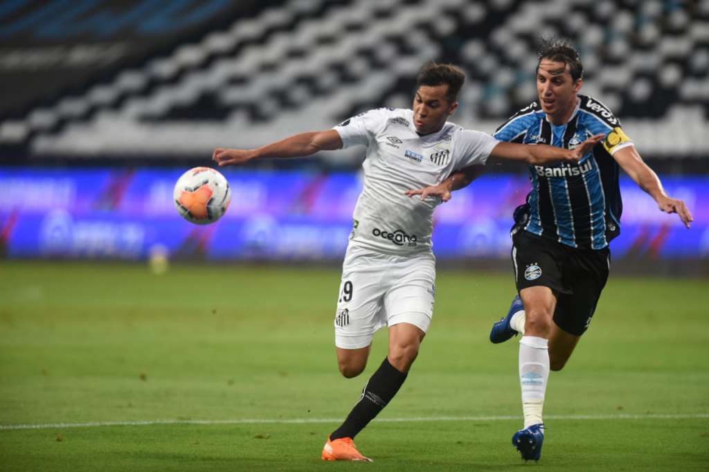 Grêmio e Santos empatam na ida das quartas da Libertadores