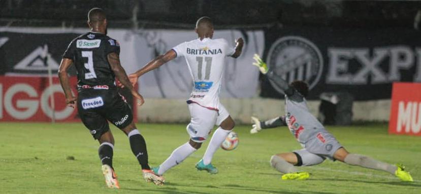 Figueirense surpreendeu nos contra-ataques