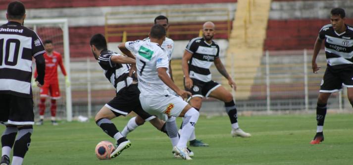 XV chega na semifinal com força da tradição
