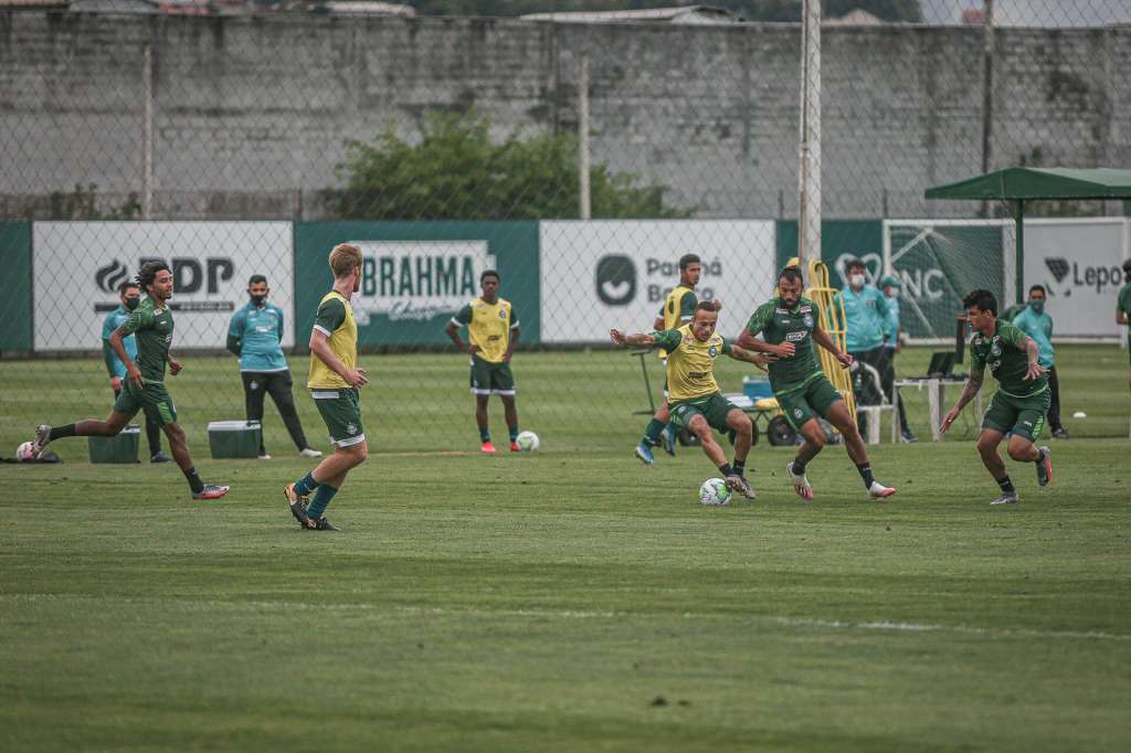 Coritiba treinou pela última vez em Curitiba nesta sexta-feira (Foto: Site Oficial do Coritiba)