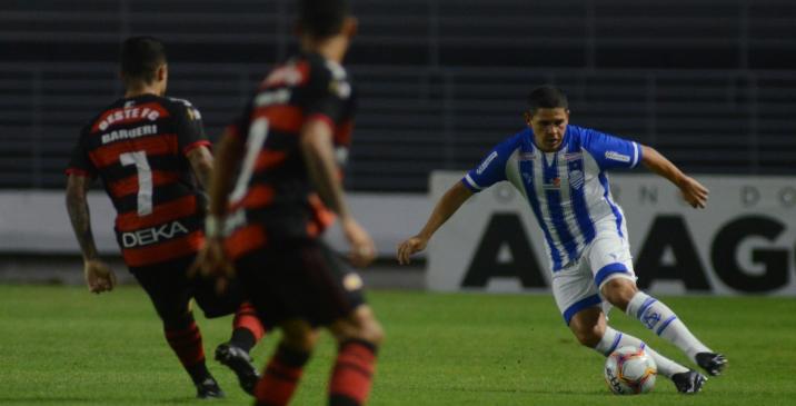 CSA não jogou bem, mas venceu de novo. Foto: Augusto Oliveira / CSA CSA não jogou bem, mas venceu de novo. Foto: Augusto Oliveira / CSA