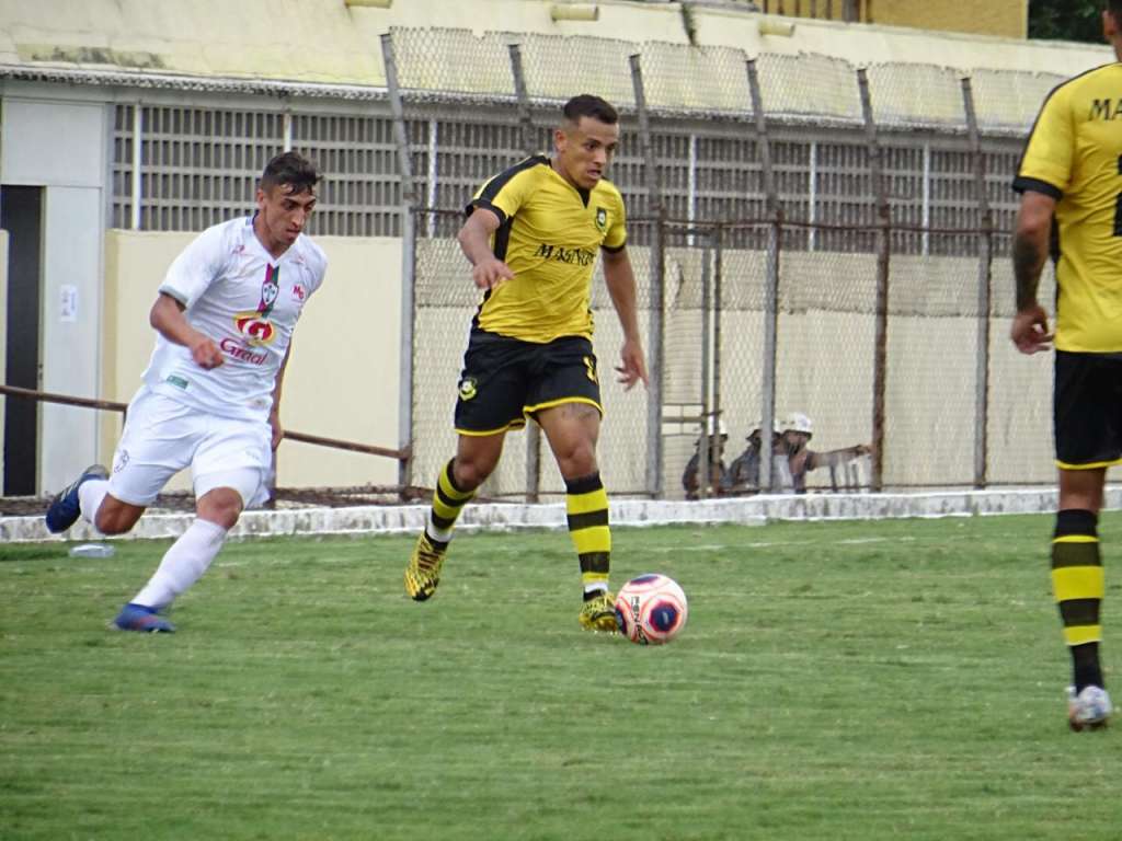 São Bernardo 1 x 1 Portuguesa - Gols de bola parada e vaga aberta para a final! 2 0002050514073 img