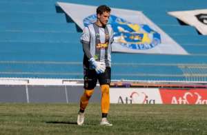 Segundona: Goleiro do Manthiqueira garante luta por vaga na final