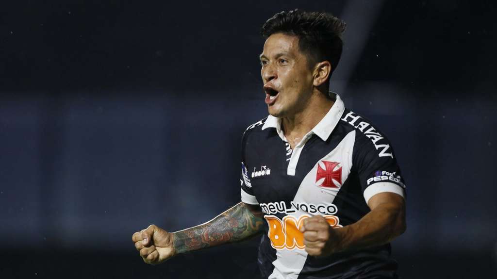 Cano salvou o Vasco de nova derrota