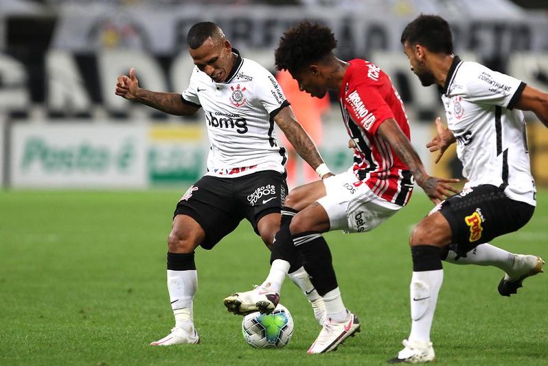 Autor do gol do Corinthians, Otero ajudou na marcação - Rubens Chiri / saopaulofc.net