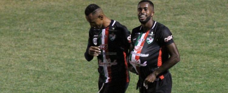 Salgueiro-PE vence o Vitória da Conquista-BA e classifica na Série D (Foto: Cláudio Gomes / Divulgação) - Cláudio Gomes / Divulgação