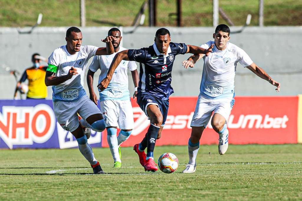 Na estreia da segunda fase, o Londrina empatou sem gols com o Remo