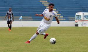 Segundona: Após acesso do São José, zagueiro celebra sua segunda promoção no ano
