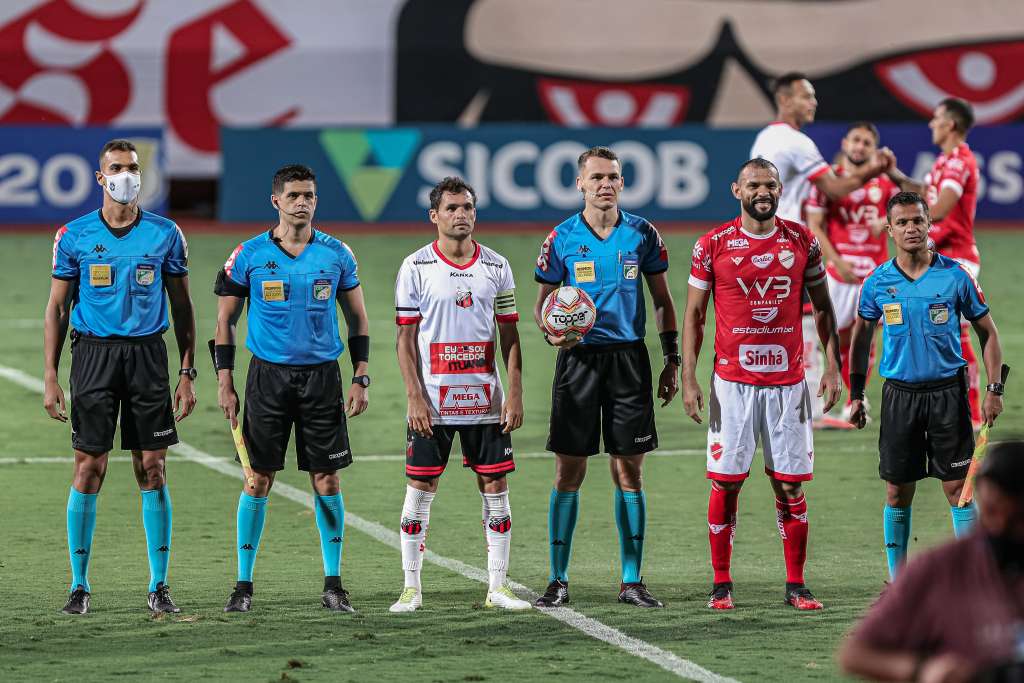 Em casa, o Vila Nova acabou derrotado pelo Ituano (Foto: Heber Gomes)