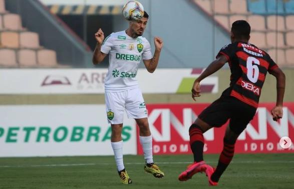 Cuiabá vence e voltou ao G4. (Foto: Asscom Dourado) Cuiabá vence e voltou ao G4. (Foto: Asscom Dourado)