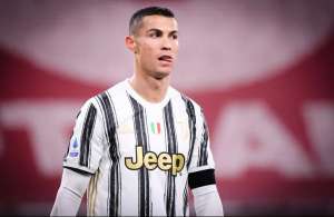 ITALIANO: Cristiano Ronaldo perde pênalti e Juventus empata com a Atalanta