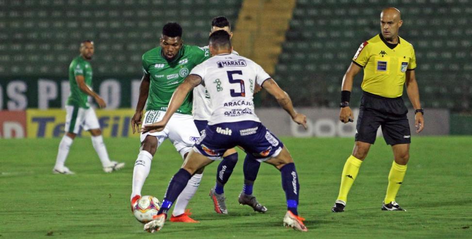 Bugre cola no G4.  (Fotos: Thomas Marostegan / Guarani)