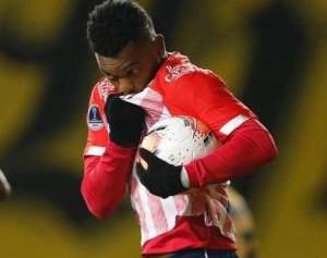 Dá jogo? Borja deixa eliminado da Sula e volta ao Palmeiras