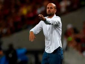 Internacional fecha com treinador que foi pretendido pelo Palmeiras