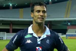 Série C: Zagueiro do Remo comemora gol no Re-Pa: 