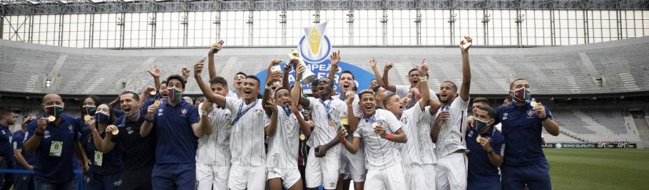BRASILEIRO SUB-17: Fluminense volta a vencer o Athletico-PR e conquista o título