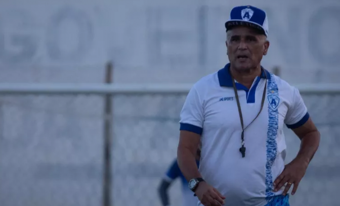 Oliveira Canindé será o técnico do Bahia de Feira em 2021 (Foto: Gabriela Sávio/Atlético-PB)