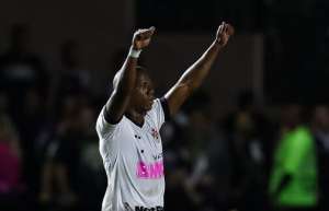 Atacante deixa o Vasco da Gama após faltar em treinamento