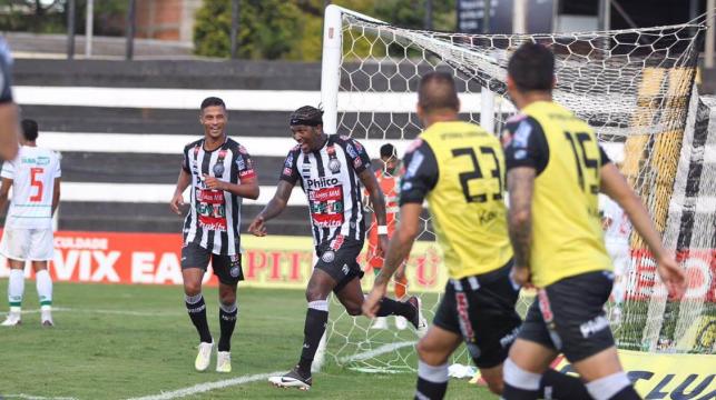 Operário passou fácil pelo Juventude (Foto: Divulgação/Operário)