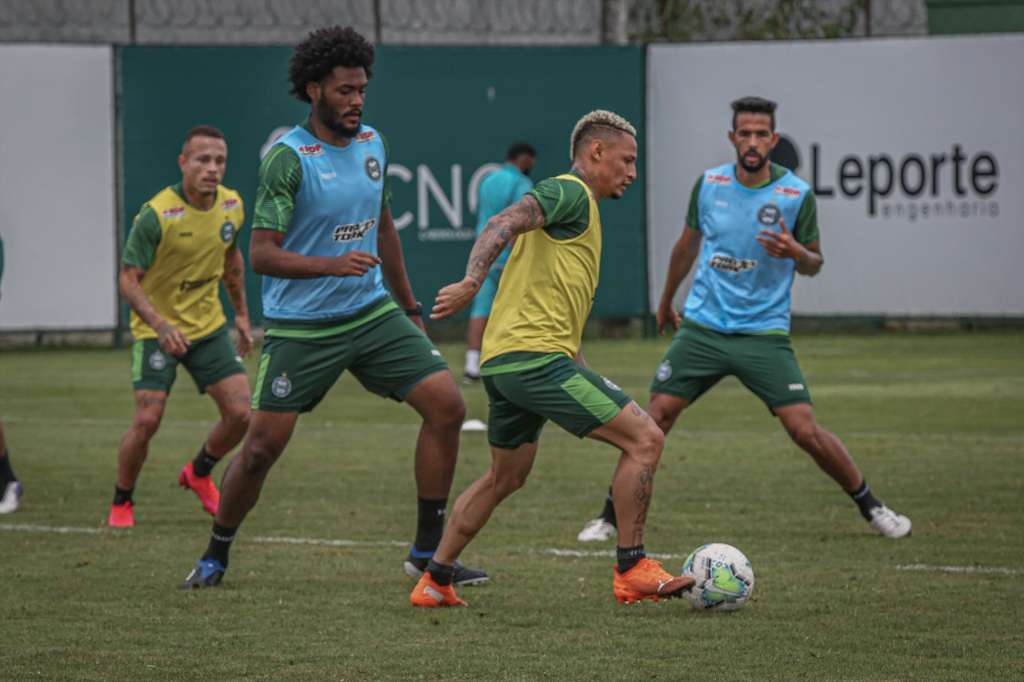 Coritiba treina para enfrentar o Atlético
