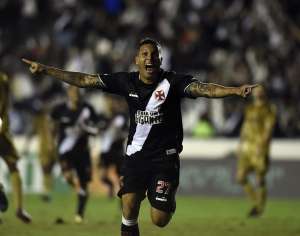 Jogador campeão pelo Vasco na Copa do Brasil de 2011 anuncia sua aposentadoria