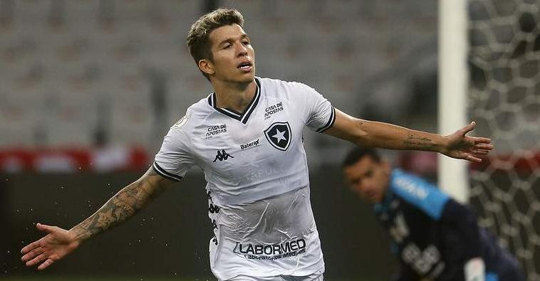 Nazário é baixa importante no meio-campo do Fogão. Foto:Vitor Silva - BFR