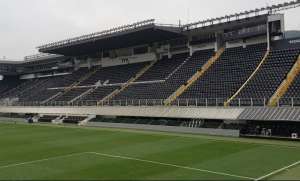 ​Jogo beneficente 'Natal Sem Fome' acontece nesta segunda-feira, na Vila Belmiro