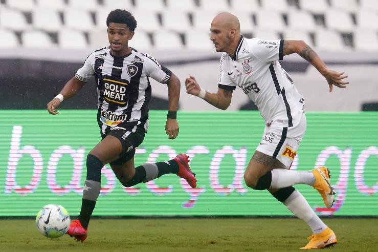 Com apenas uma vitória no últimos cinco jogos, Botafogo visita Timão