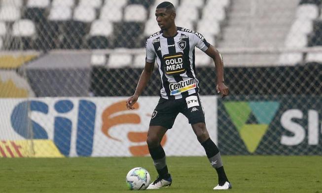 Benevenuto lamentou mais um revés do Botafogo - Vitor Silva/Botafogo