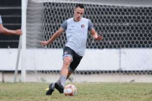 Série C: Atacante do Santa Cruz comemora vitória e fala em briga por vaga