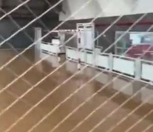 Sede de grande paulista volta a ficar embaixo d'água. FOTOS AQUI!