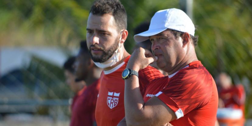 Após vitória, Roberto Fernandes fala em “presente de réveillon” para a torcida