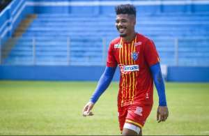 Série C: Paysandu fica em dia com elenco, comissão e funcionarios