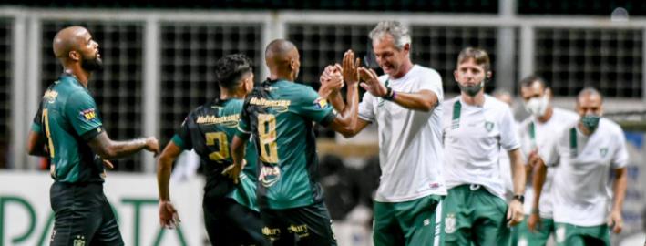 Lisca mantém confiança na vaga inédita na decisão