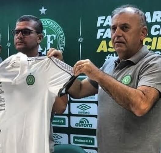 Série B: Umberto Louzer lamenta morte do presidente da Chapecoense