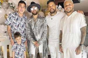 Neymar ironiza sobre 'festa de 500 pessoas' e mostra ceia de ano novo