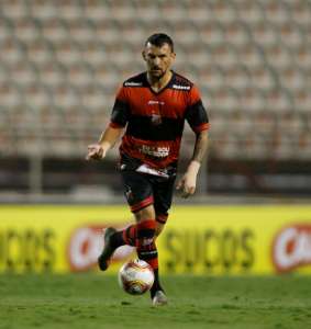 Série C: Ex-Náutico, zagueiro pode ser diferencial do Ituano contra o Santa Cruz