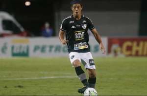 Após rescindir com Botafogo, Honda deve fechar com o Portimonense-POR