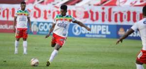 Série C:Denúncia de racismo nas redes ‘tensiona’ vitória do Brusque sobre Vila Nova