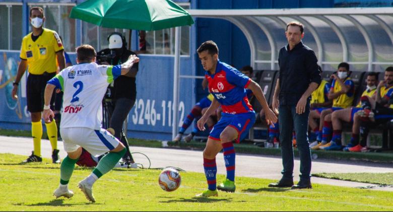 Marcílio Dias-SC x Altos-PI (Foto: Bruno Golembiewski/CNMD)