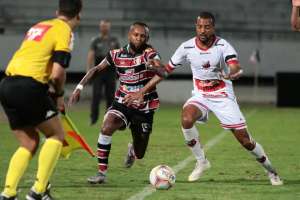 Santa Cruz-PE 1 x 1 Ituano-SP - Galo de Itu vacila com um jogador a mais