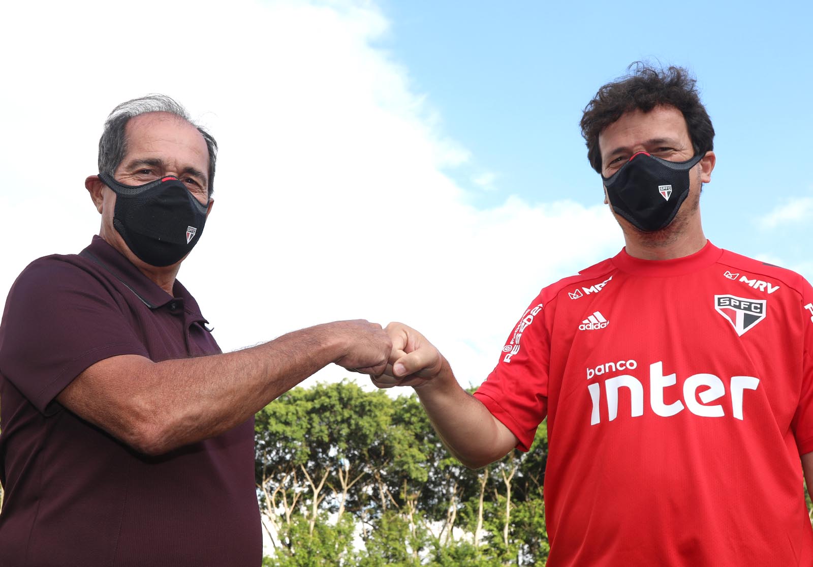 Muricy assina por 3 anos, vai ao CT e inicia trabalho no São Paulo