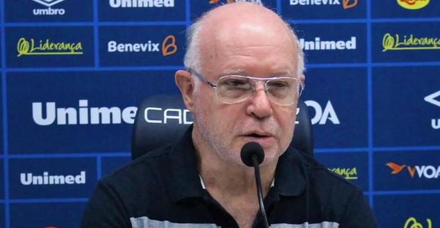 Presidente de clube da Série B revela dois meses de salários atrasados