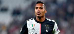 Companheiro de Cristiano Ronaldo, brasileiro testa positivo para Covid-19