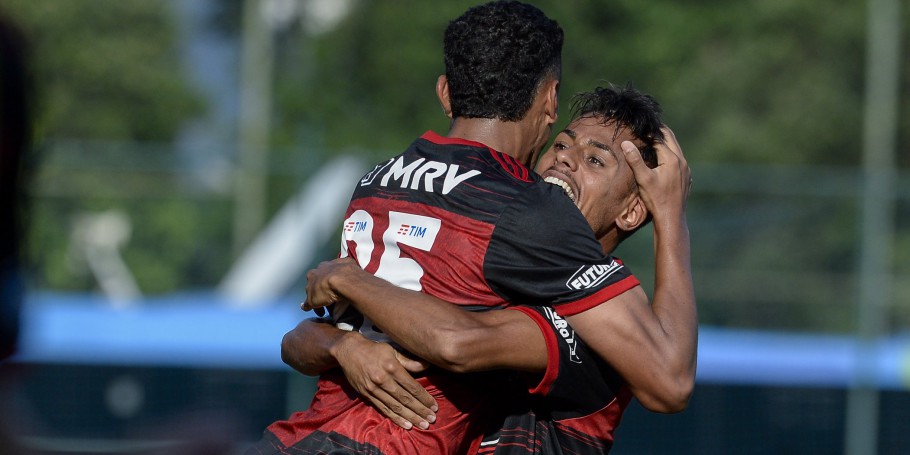 BRASILEIRO SUB-20: Flamengo vence o Fluminense nos pênaltis e avança às semifinais