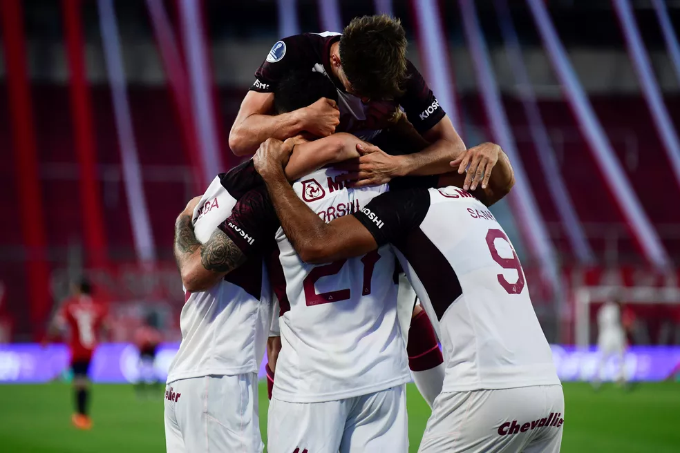 SUL-AMERICANA: Sem brasileiros, Vélez Sarsfield e Lanús abrem disputa das semifinais