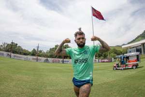 Gabriel tenta manter Fla na briga pela taça e Flu quer desencantar por vaga no G6