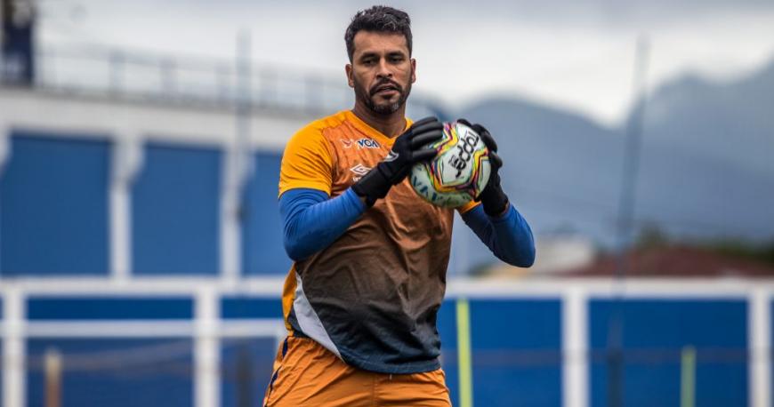 Gledson fala em vencer os últimos jogos para Avaí brigar pelo acesso na Série B