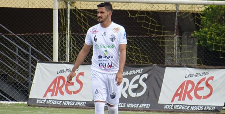 Rodrigo Sabiá se despediu do Comercial (Foto: Gabriel Goto/Arquivo)