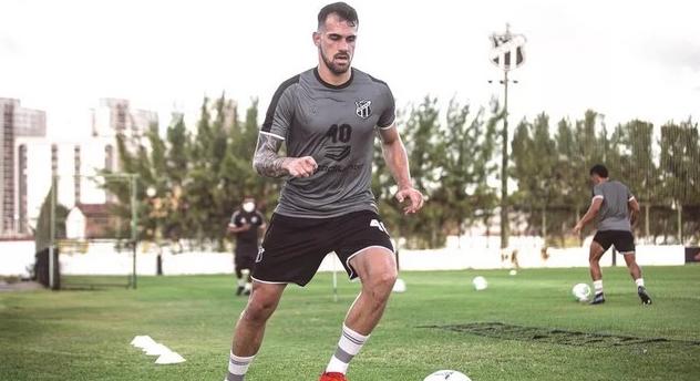 Ceará terá reforços de dois titulares, mas Felipe Vizeu volta a se machucar